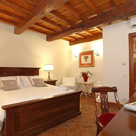 The Palazzetto 3*